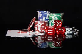 gogogo live dealer studio with numbered balls and display screen for Colok Macau